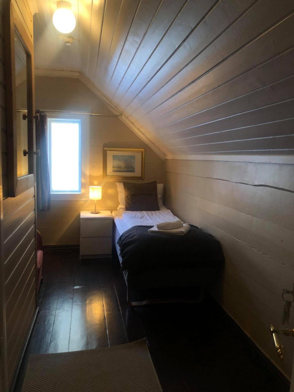 Stryn Kaffebar & Vertshus Экстерьер фото